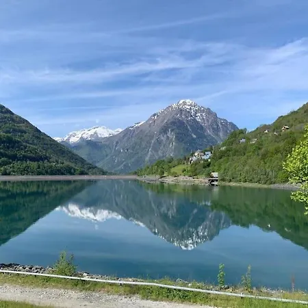 Appartement In And Out In Oz, Alpe D'huez *
